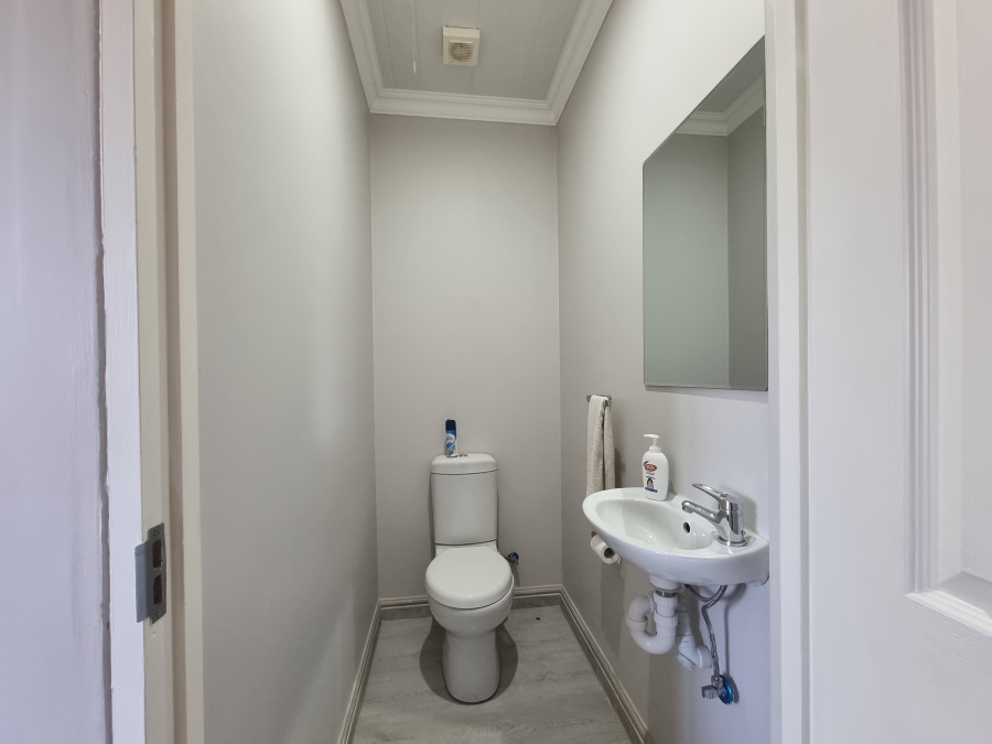 4 Bedroom Property for Sale in Dana Bay Western Cape